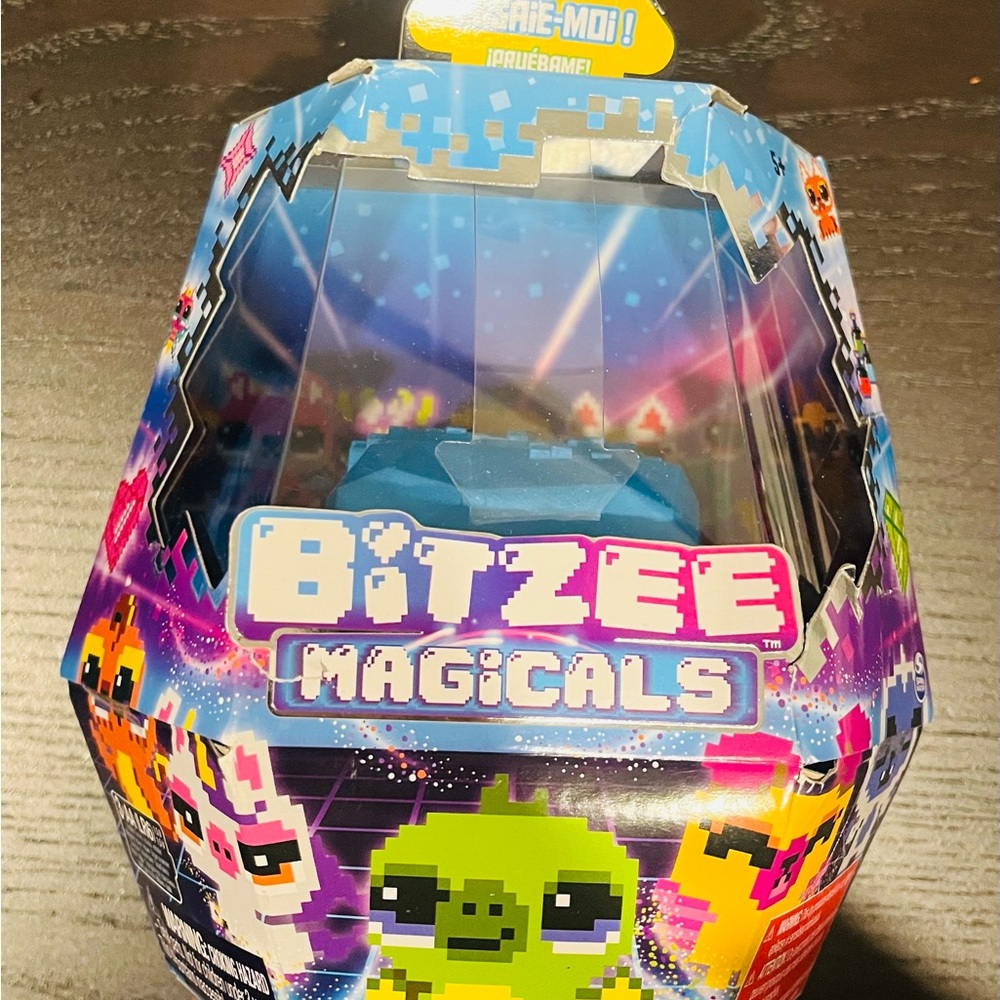 BNIB Bitzee Magicals Pet